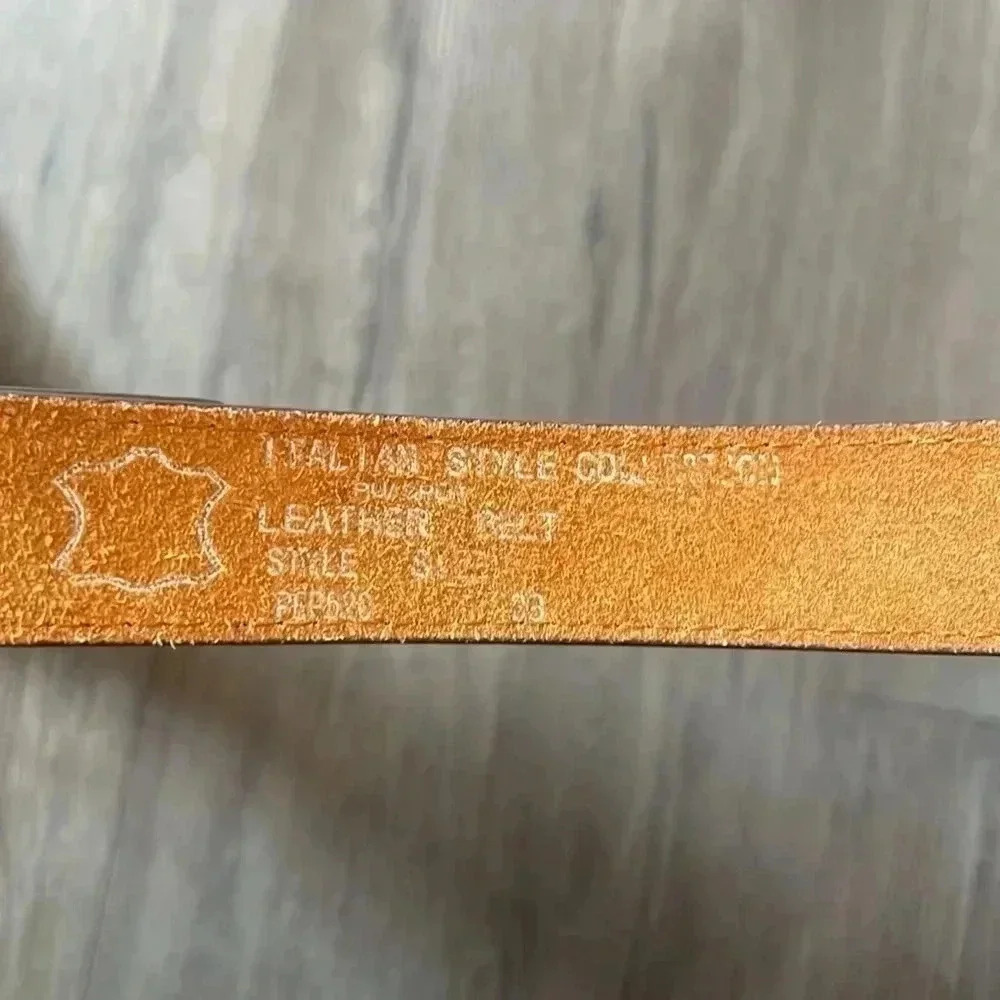 Brown  Leather Belt with Eagle pattern ,37-41in Waist - Picture 3 of 3